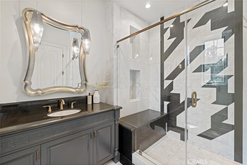 18 Dovetail Lane, Bradbury, California 91008 home-pic-46